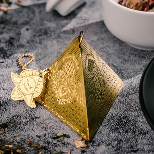Loose Leaf Tea Infuser Pyramid Shape - Gold
