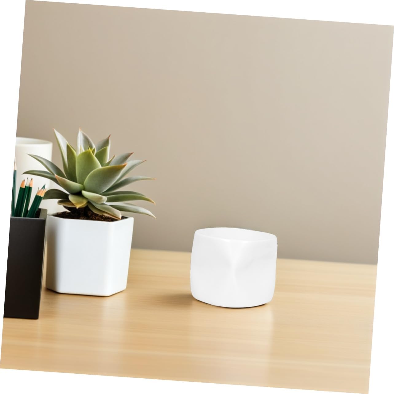 Cabilock Mini Irregular Teacup Candle Holder