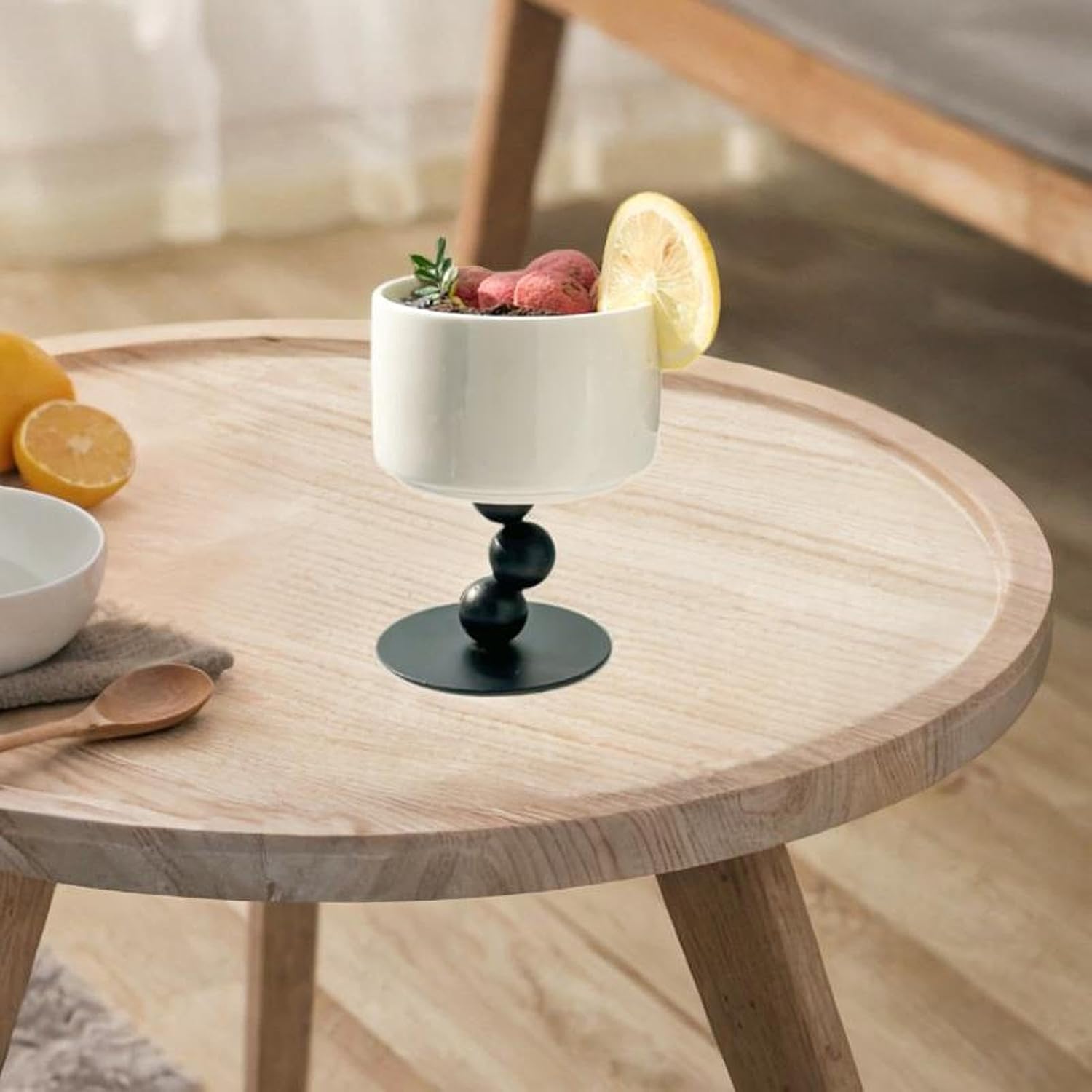 Versatile Ceramic Dessert Cup for Snacks and Ice Cream