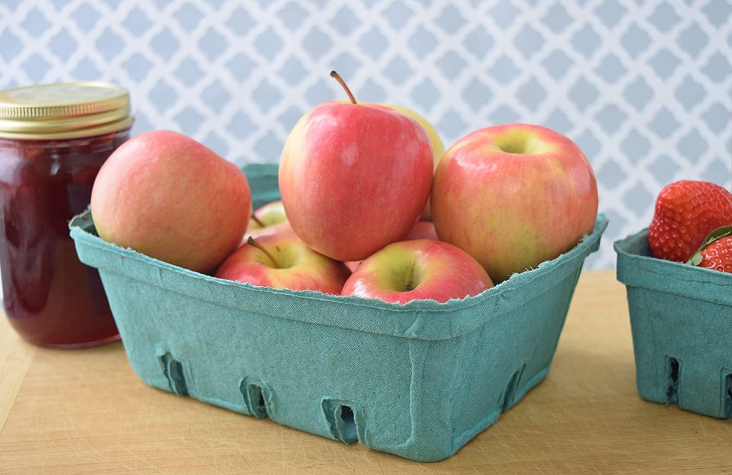 25 Pack Large Vented Berry Basket - Eco-Friendly Food Containers