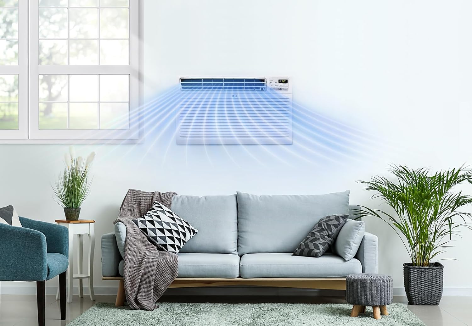 LG 14000 BTU Wall Air Conditioner 230208V White