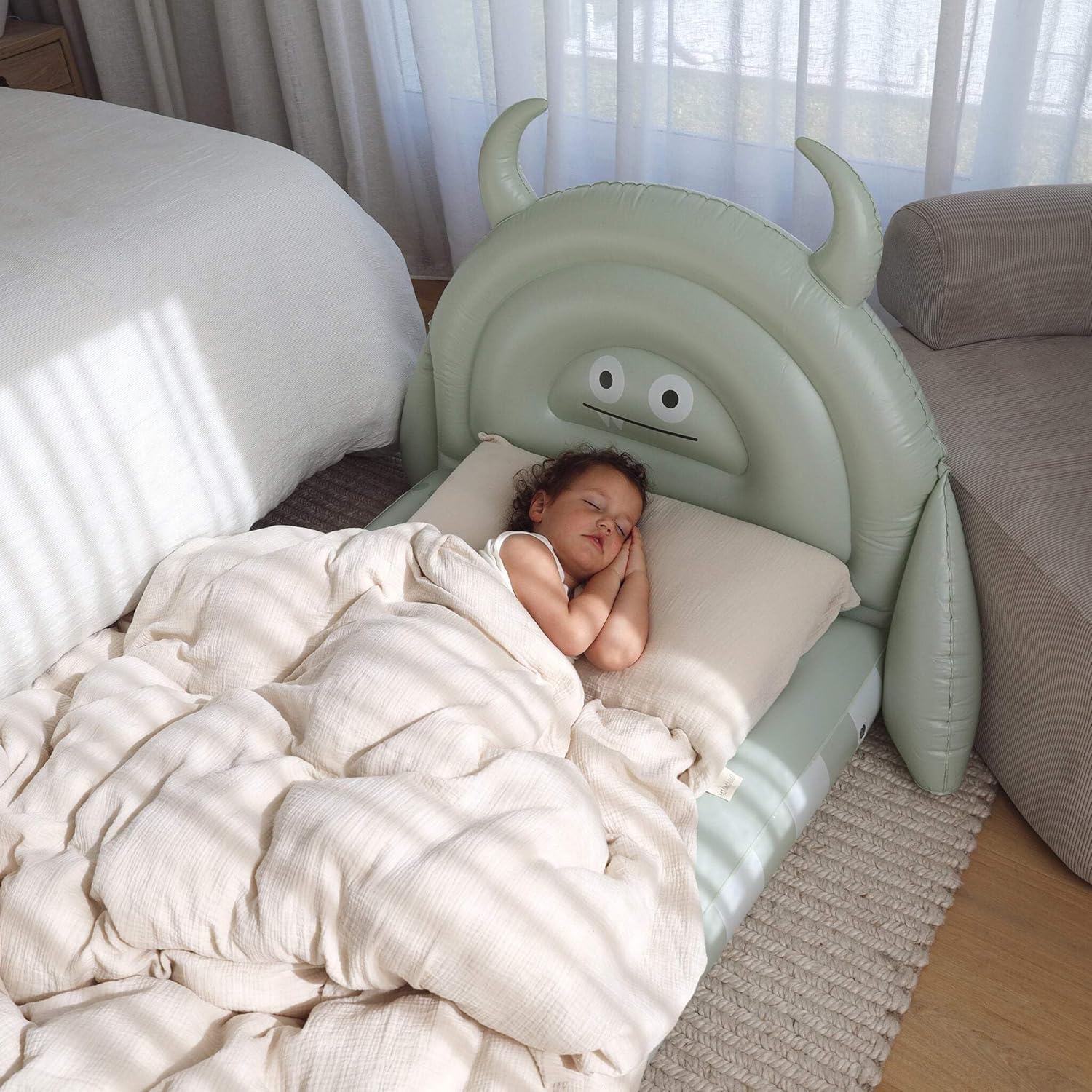 SUNNYLiFE Kids Inflatable Bed - Monster Sage