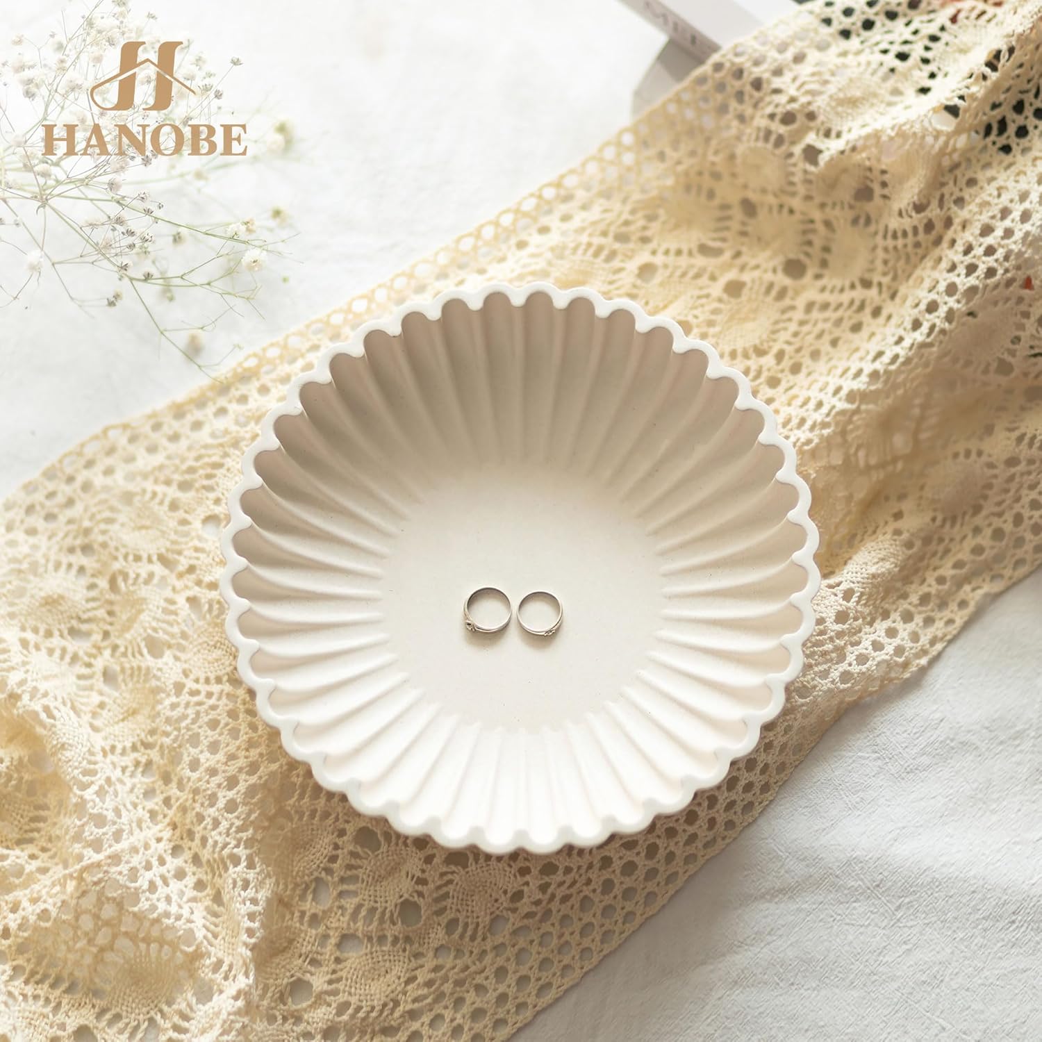 Hanobe Centerpiece Bowl Decor with Ruffle Edge