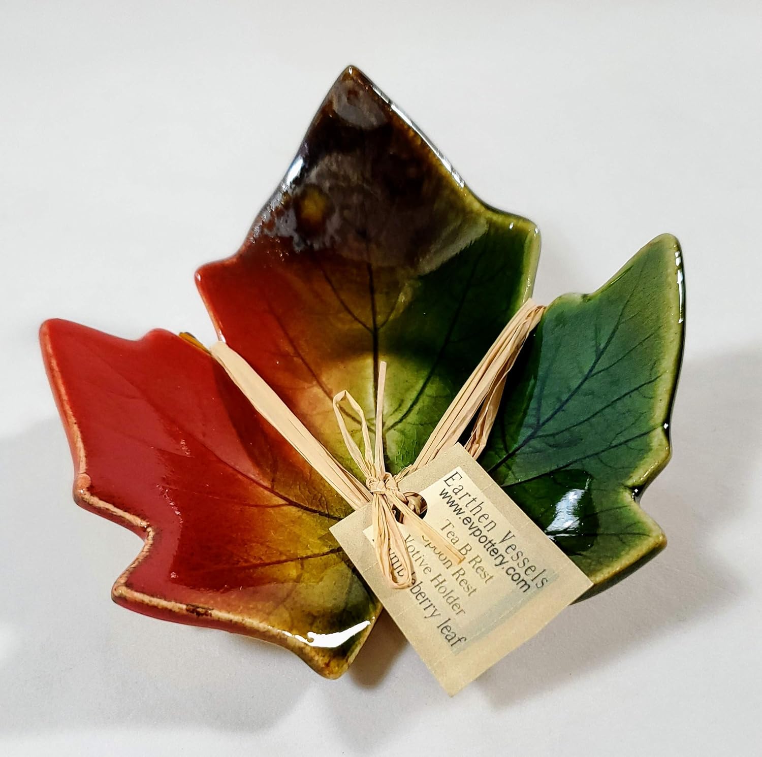 Earthen Vessels Thimble Berry Leaf Tea Bag Coaster