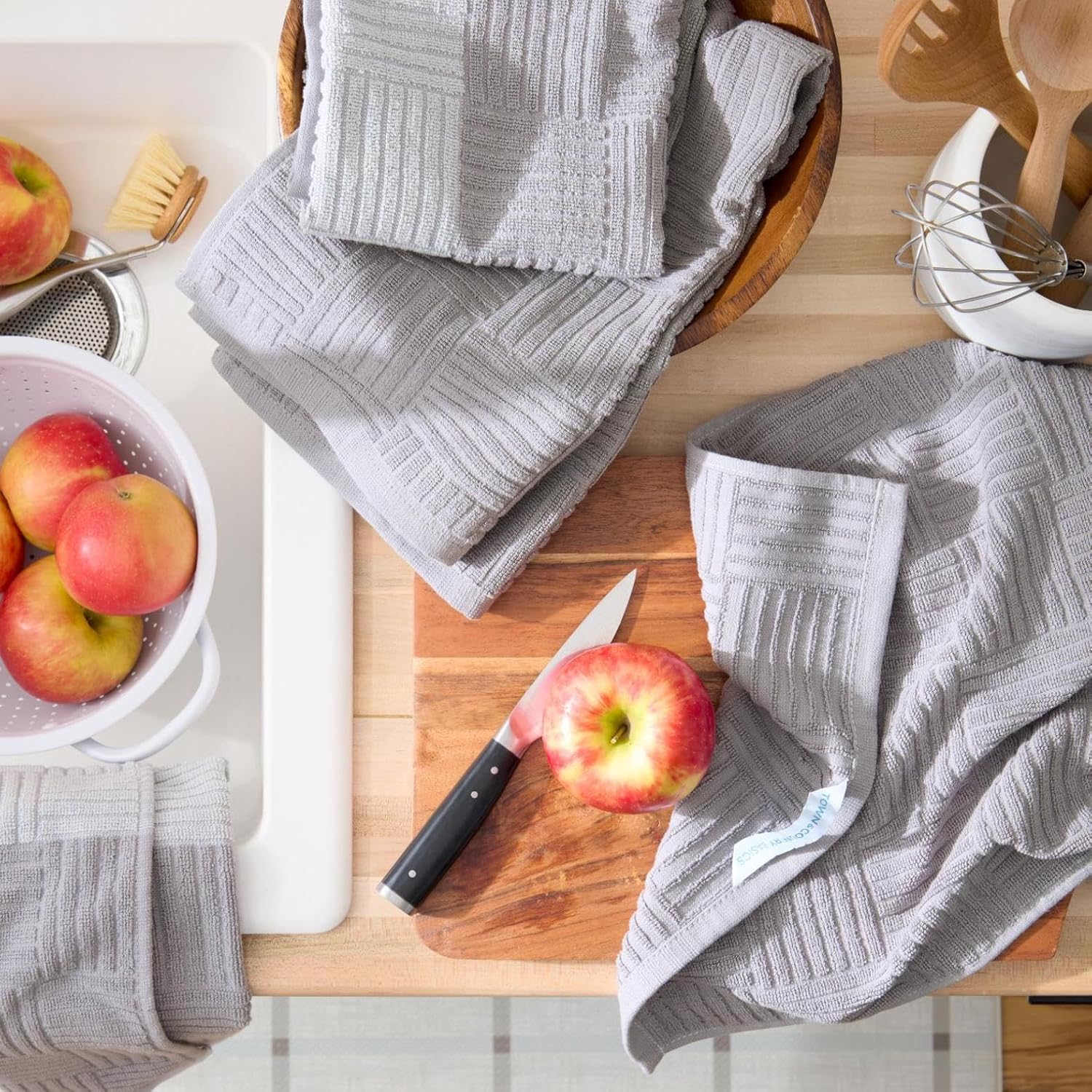 TOWN COUNTRY BASICS 4-Pack Kitchen Towel Set