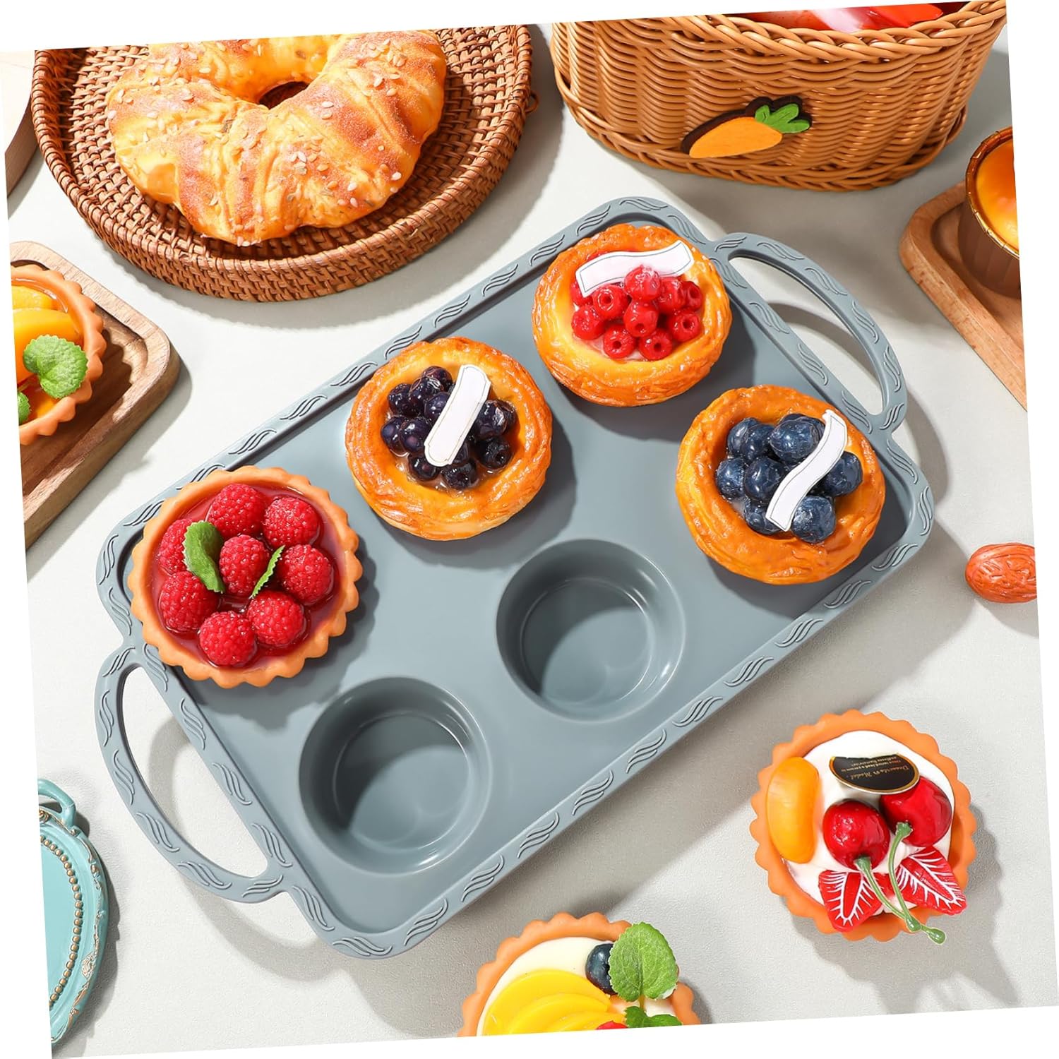 PRETYZOOM Silicone Baking Molds Non-Stick Cake Pan for Creative Desserts